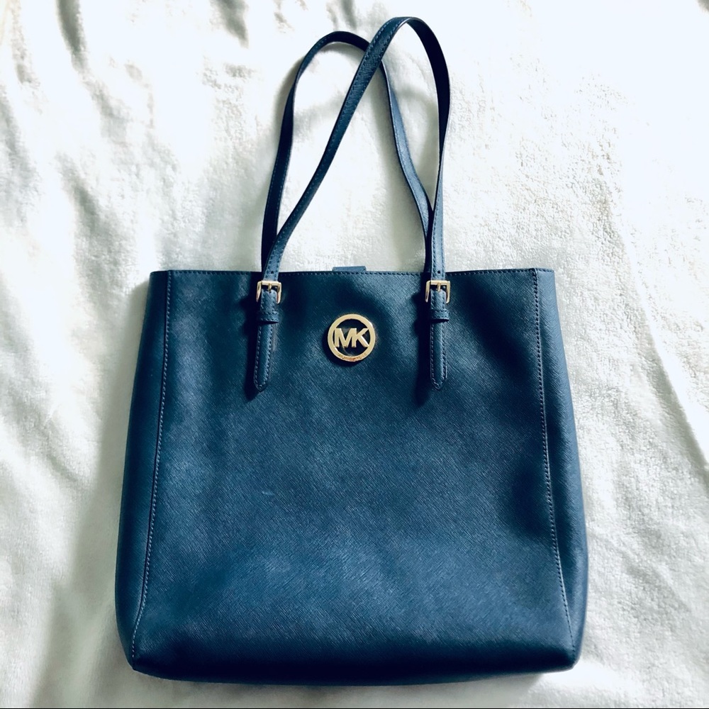 Michael Kors Jet Set Blue Leather Tote